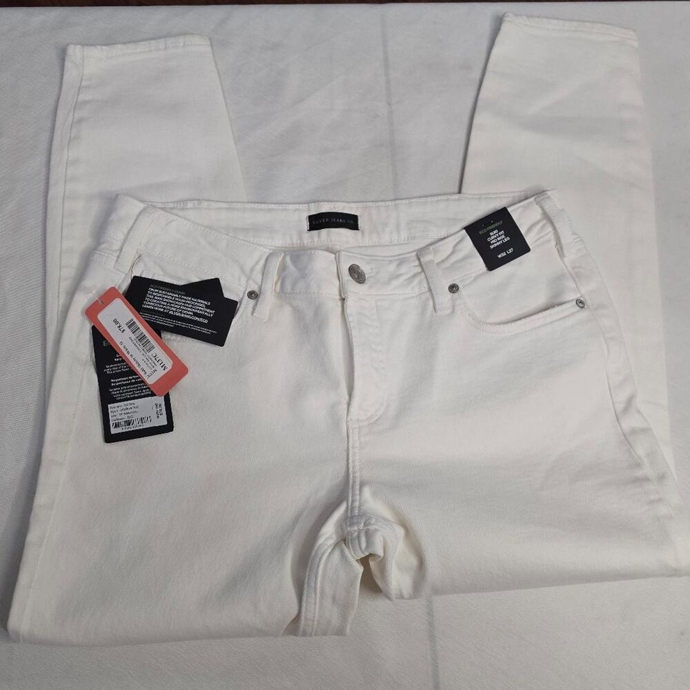 Silver Jeans White 32/27 Suki Straight Leg Brand new with tag but one small spot